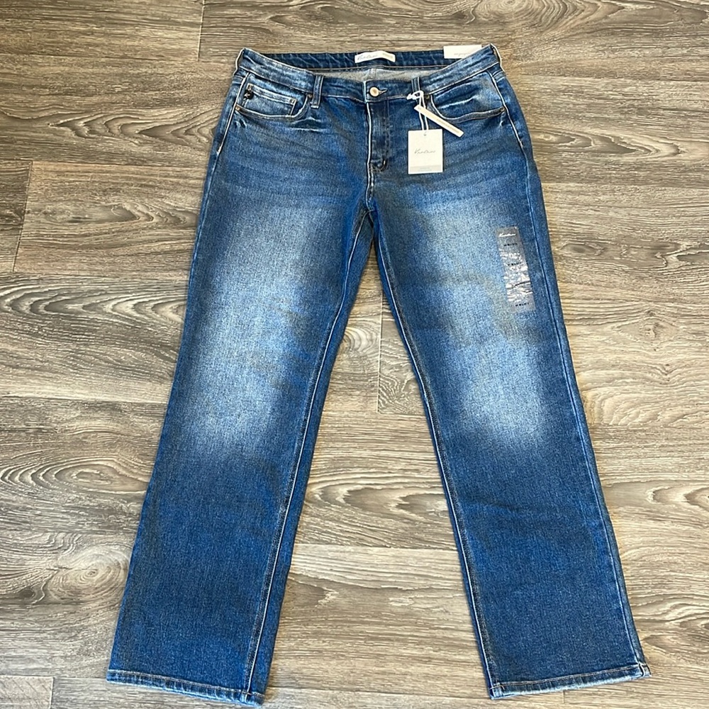 NEW! KanCan Low Rise Slim Straight Jeans Sz 31